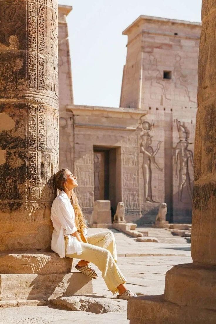 5-day Cairo and Luxor package visiting Giza pyramids and Karnak Temple