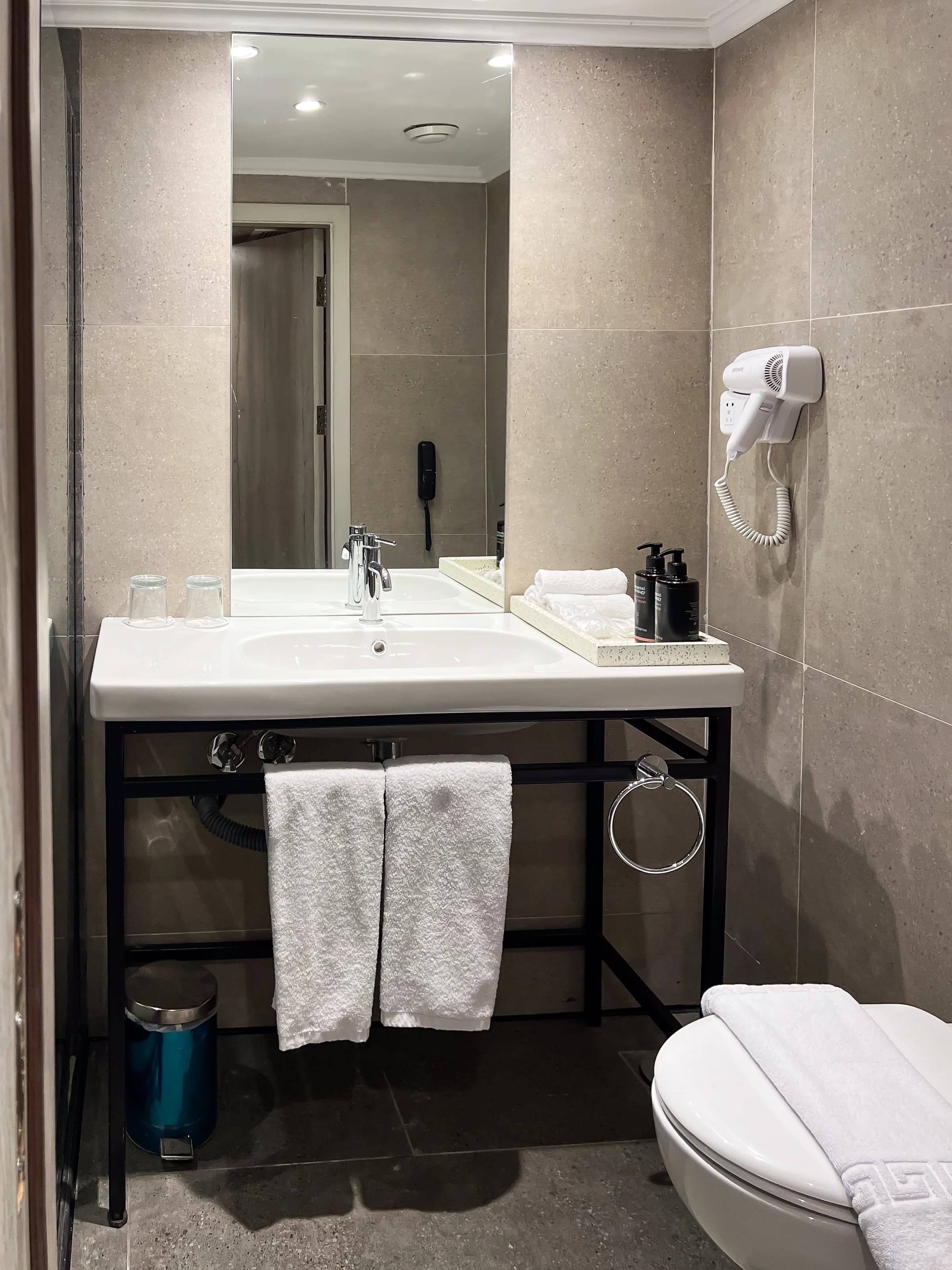 Cabin bathroom on the M/S Ciela