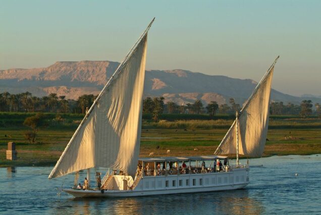 Packages 4 Days Dahabiya from Aswan to Luxor