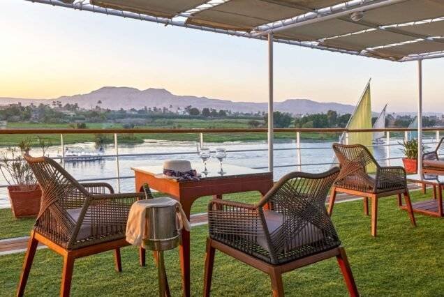 Luxury Nile Cruise From Luxor – Ship Exterior